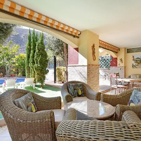 Private Pool Cristianos * لوس كريستيانوس